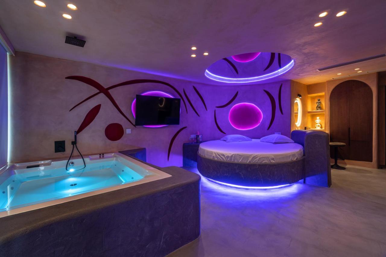 Alfa Hotel Skaramangás Esterno foto
